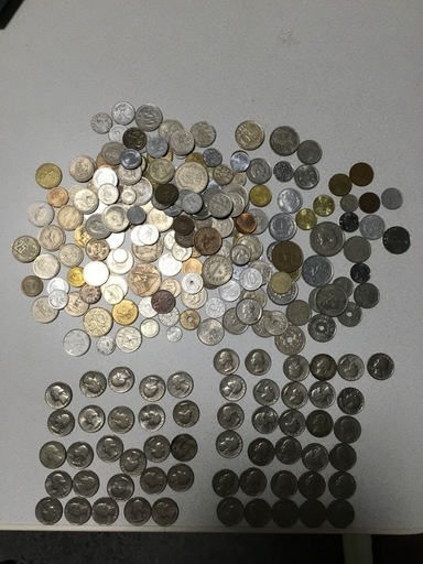 欲しい方は希望額をコメントお願いします。 外国コインまとめ売り！　約1.3kg  1/4ドル　クォーター
