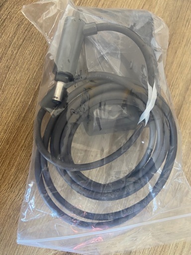 売り切れ \n新品 ダイソン掃除機　バッテリー充電器 純正品DC45 205720-04