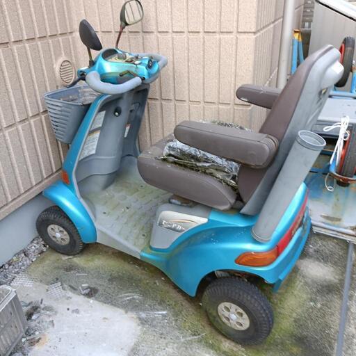 スズキ補助カー？
