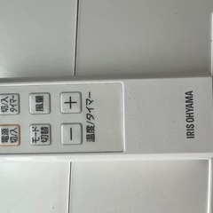 ポータブルエアコン　　窓エアコン　　工事不要　アイリスオーヤマ　エアコン