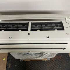 K05560　中古エアコン コロナ 2015年製 主に6畳用 冷房能力 2.2KW / 暖房能力 2.5KW