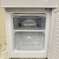  19304  NITORI 一人暮らし2D冷蔵庫 2022年製 106L ◆大阪市内・東大阪市他 6,000円以上ご購入で無料配達いたします！◆ ※京都・高槻・枚方方面◆神戸・西宮・尼崎方面◆生駒方面、大阪南部方面　それぞれ条件付き無料配送あり！            