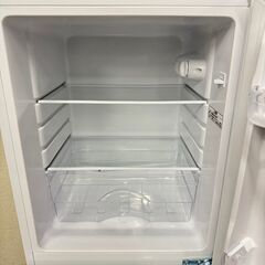  19304  NITORI 一人暮らし2D冷蔵庫 2022年製 106L ◆大阪市内・東大阪市他 6,000円以上ご購入で無料配達いたします！◆ ※京都・高槻・枚方方面◆神戸・西宮・尼崎方面◆生駒方面、大阪南部方面　それぞれ条件付き無料配送あり！            