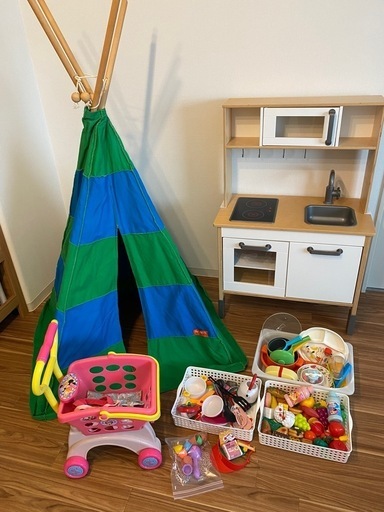 【8/23～8/25 引取り歓迎】　IKEA キッチン　おままごと道具セット　お買い物カート　テント付き