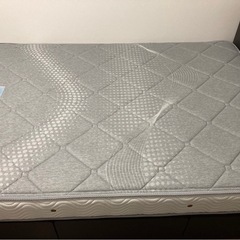 東京インテリア　ダブルベッド