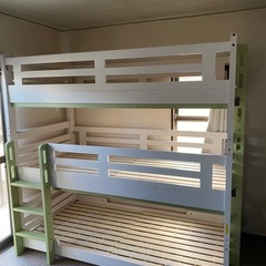 eeny3段ベッド