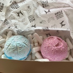 LUSH バスボム　2個