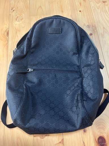 GUCCI グッチ　リュック　GG柄　定価20万