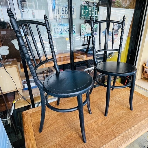 《売約済》【池上店】  サラグレース　Sarah grace SGD ダイニングチェア　のみ　2脚セット　検　フランス　ヨーロッパ　フレンチ　ビンテージ　ヴィンテージ　アンティーク　ダイニングセット　ロココ　シャビー　ブラック　黒　dining table chair rococo shabby vintage set antique France