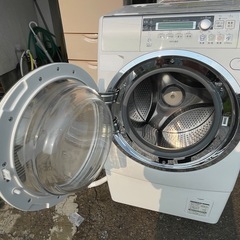 【リサイクルサービス八光】2010年製　ハイアール　アクア　AQW-DJ6000-L ドラム式洗濯乾燥機　洗濯6.0kg /乾燥6.0kg 左開き
