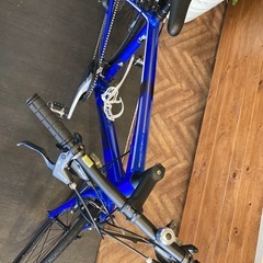 【SALE！全品防犯登録無料！GIANT ESCAPE RXチェーン新品！】アルミフレーム　3×9速　700×28cクロスバイク　ブルー