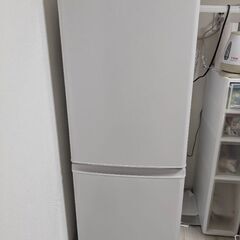 三菱冷凍冷蔵庫 MR-P15H-W ノンフロン小型冷蔵庫 本体