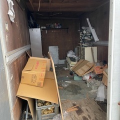 トラック用アルミコンテナ　2トンクラス？倉庫車庫物置などに