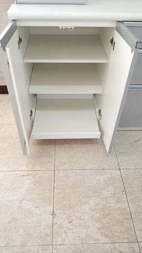 ☆ジモティ割あり☆ 株式会社松田家具 食器棚 グレー H205×D55×W118 クリーニング済み TJ8011 - 食器棚、キッチン収納