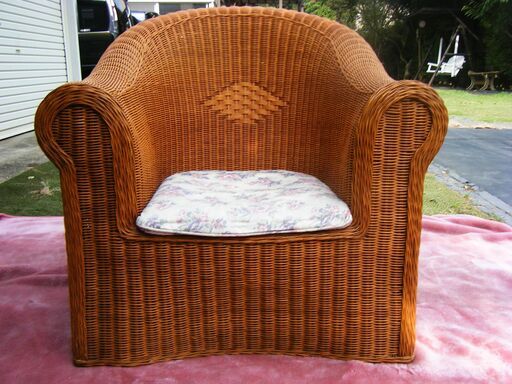 ラタン家具　籐椅子