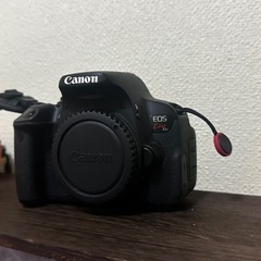 シャッター数少ない⭐️ Canon EOS Kiss X50 ⭐️ 一眼レフ