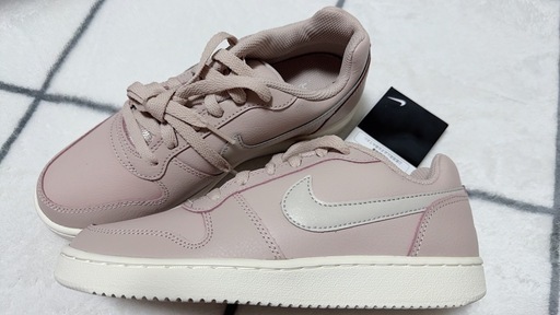 スニーカー NIKE 24cm