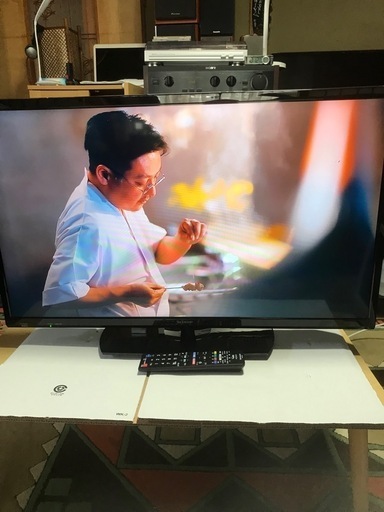 シヤープAQUOS32デジタル液晶テレビ
