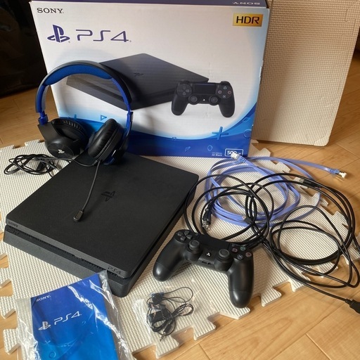 ★お値下げしました★PS4    付属品付き