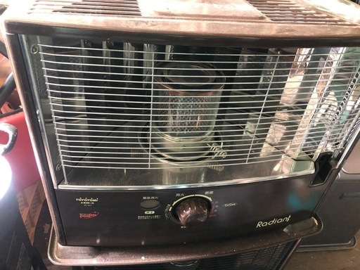 トヨトミ 石油ストーブ
