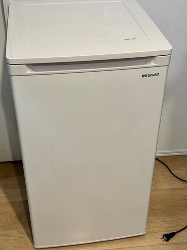 \nアイリスオーヤマ　前開き冷凍庫　60ℓ