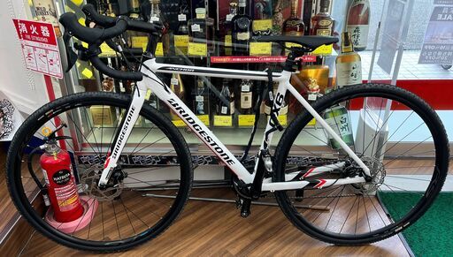 ブリジストン　シクロクロス　CX6　ロードバイク　700C　ホワイト　幅(W)1700mm × 奥行(D)460mm × 高さ(H)1000mm