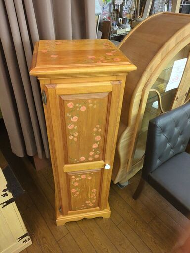 6-129 カナダの家具職人が造った  キャビネット 花柄入り【引取限定・現状渡し】カグマニア