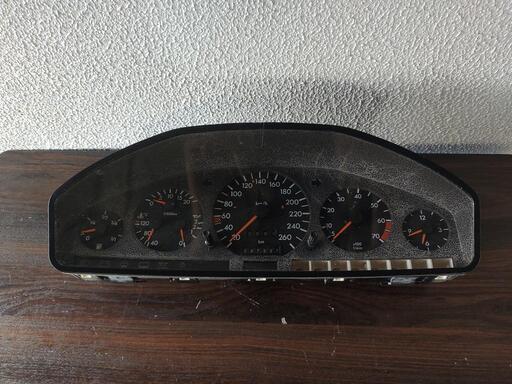 中古 計器 VDO 88311184  Mercedes-Benz W140 メルセデスベンツ スピードメーター タコメーター 水温計 時計 ジャンク\n\n\n\n