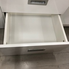 キャビネット 2枚扉 ホワイト【トレファク堺福田店】 キャビネット 2枚扉 ホワイト【トレファク堺福田店】