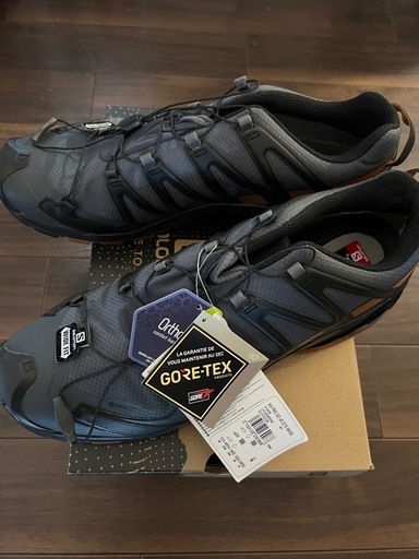 ビッグサイズ　32cm ランニングシューズXA PRO 3D v8 GORE-TEX WIDE L41042800 salomon　新品