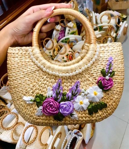 手編みカゴバック新品