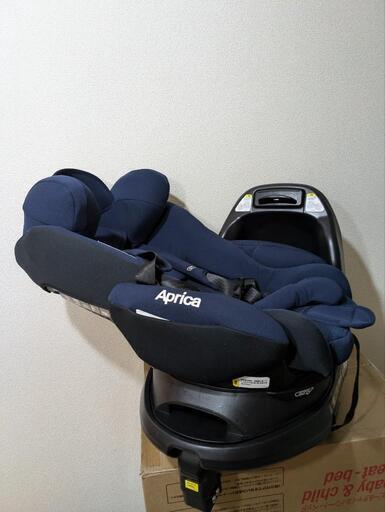 【美品】ディアターンプラス ISOFIX AB ネイビーNV