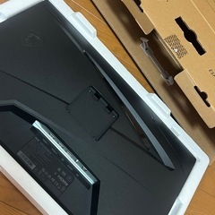 MSI G244F ゲーミングモニター
