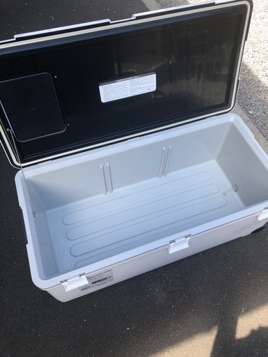 クーラーボックス ホリデーランド76L ほぼ新品