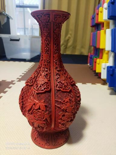 中国美術工芸品　赤漆　彫刻壺　（花瓶） Amazon.co.jp: 赤漆 彫刻壺 （花瓶） : ホーム＆キッチン