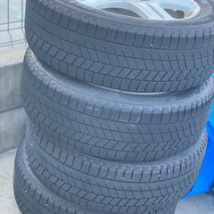 【9/28値下げしました】スタッドレスタイヤ 15インチ 4本 ブリザック