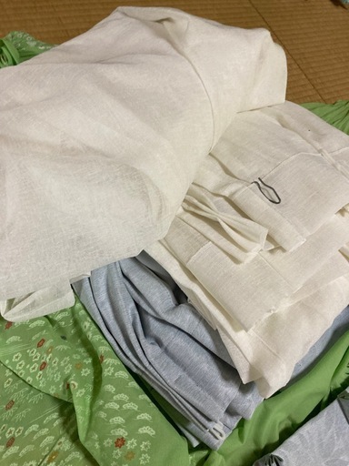 カーテンレールとカーテン