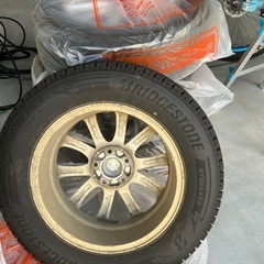 ブリヂストンdmv3 225/65r17 4本