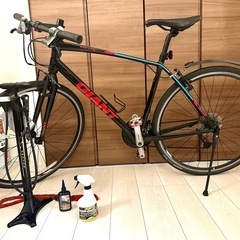 GIANT ESCAPE RX3 2017モデル　空気入れ　洗浄剤　チェーンオイル付