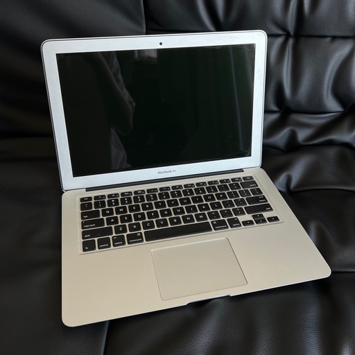 Macbook Air 本体 early2015 13インチ i5 4GB 128GB