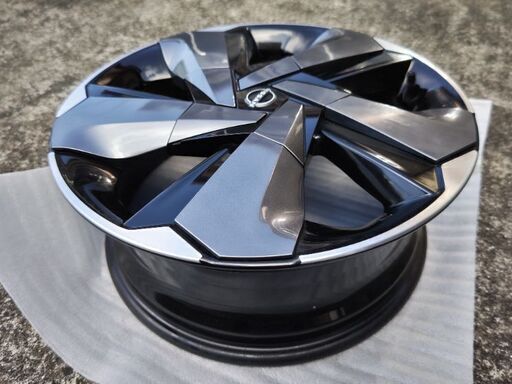 日産オーラ用純正アルミ新古品 17インチ 日産オーラ 純正ホイール 日産