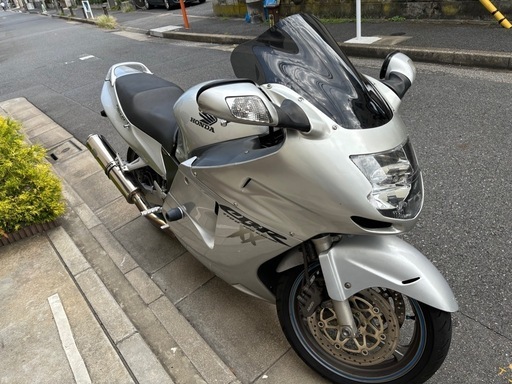 ホンダ　cbr1100xx 車検付き