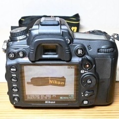 Nikon D7000 レンズ２本 Nikon AF-S 18-70mm SIGMA望遠AF 70-300mm 充電池 充電器 ストラップ