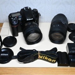 Nikon D7000 レンズ２本 Nikon AF-S 18-70mm SIGMA望遠AF 70-300mm 充電池 充電器 ストラップ
