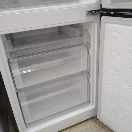 Haier 冷蔵庫 20年製 148L TJ6813 - 冷蔵庫 