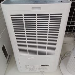 ☆ジモティ割あり☆ SHARP 除湿機 CV-EF120-W 24年製 動作確認／
