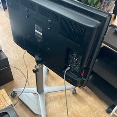 シャープ　32型テレビ　LC-32E9 土台付き　　リサイクルショップ宮崎屋　佐土原店　24.8.19F