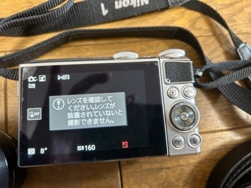 【取引中】Nikon1 j5  レンズ4点　バッテリー2個