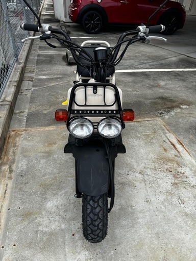 ZOOMER(クリーム色)  値下げ可能です！\n