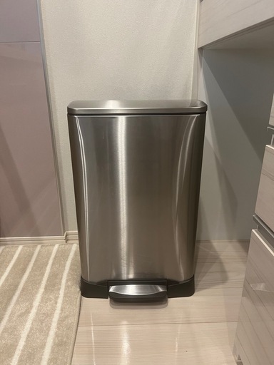 EKO ゴミ箱 45l（ペダルペール式）
